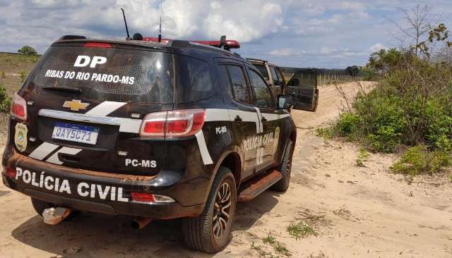 Foragido condenado por latroc&iacute;nio &eacute; encontrado escondido em fazenda 