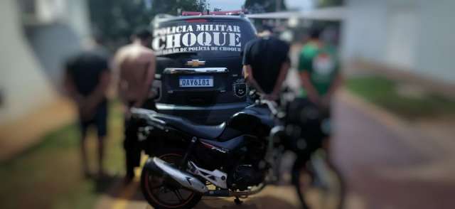 Ap&oacute;s s&eacute;rie de roubos na Guaicurus, quadrilha &eacute; presa com moto e iPhone
