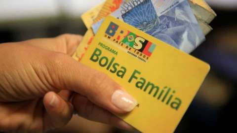 O que voc&ecirc; acha do valor do novo Bolsa Fam&iacute;lia de R$ 400?