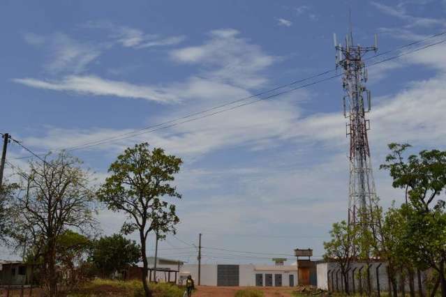 Moradores de 3 munic&iacute;pios acionam o Procon por indisponibilidade na telefonia