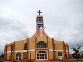  Paróquia São Pedro Apóstolo, Igreja Matriz de Chapadão do Sul. (Foto: Reprodução)