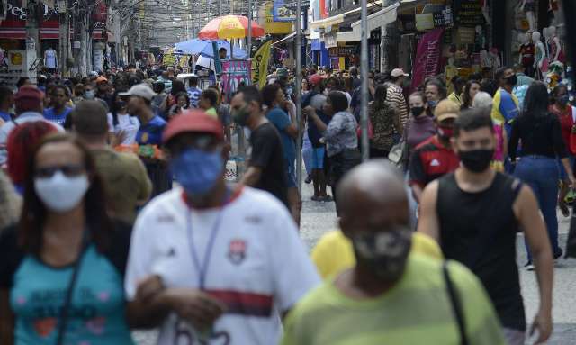 Covid-19: casos sobem para 21,71 milh&otilde;es e mortes, para 605,1 mil