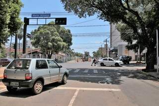 Trecho da Rua Rui Barbosa, no Centro, foi interditado para recapeamento (Foto: Divulgação)