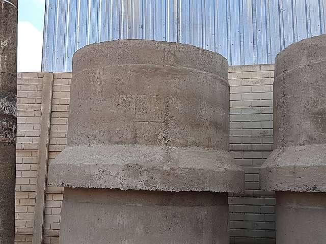 Pe&ccedil;a de concreto cai e atinge cabe&ccedil;a de trabalhador em f&aacute;brica de pr&eacute;-moldados