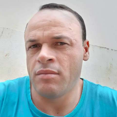 Com mais de 10 processos, ladr&atilde;o morto era especialista em invadir com&eacute;rcios