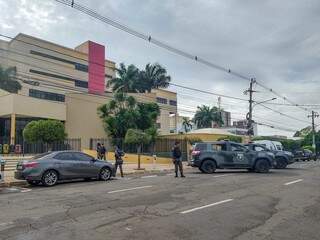 Com 9 r&eacute;us do PCC, julgamento ganha refor&ccedil;o policial e pode durar at&eacute; 2 dias