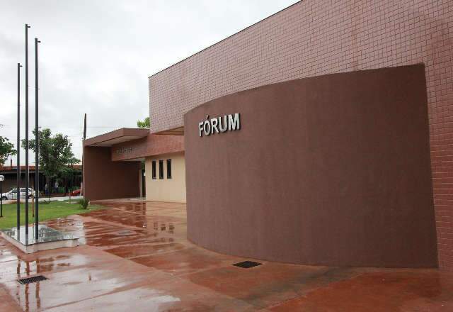 Mulher &eacute; condenada por se omitir sobre estupro da filha dos 7 aos 9 anos