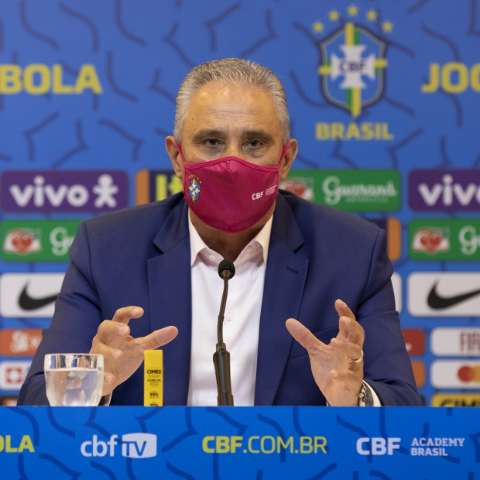 Tite convoca Coutinho e Firmino para jogos contra Colômbia e Argentina