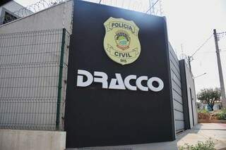 Prisão foi efetuada pela Dracco. (Foto: Paulo Francis)