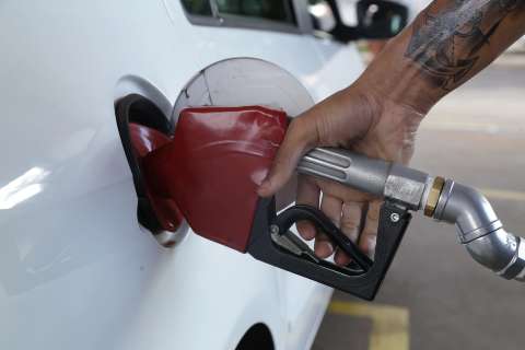 Gasolina comum já é encontrada a R$ 6,89 em postos de MS