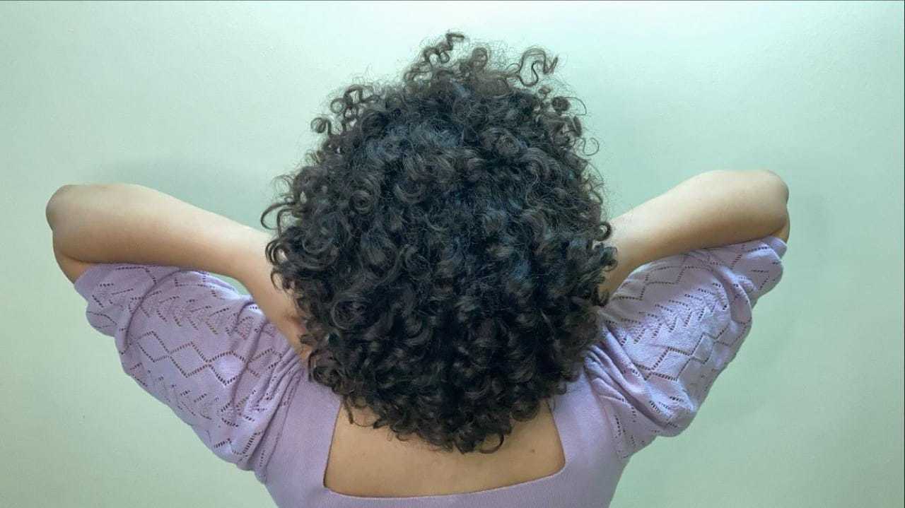 Penteados para crianças com cabelos cacheados/crespos médios e longos -  cacheia!