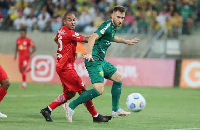 Com gol de Rafael Gava, Cuiab&aacute; vence o Red Bull por 1 a 0 