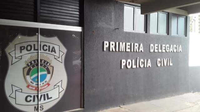Crian&ccedil;as de 5 e 7 anos invadem posto em busca de socorro para m&atilde;e 
