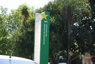 Fachada da pasta de Educação estadual, com sede localizada no Parque dos Poderes (Foto: Henrique Kawaminami/Arquivo)