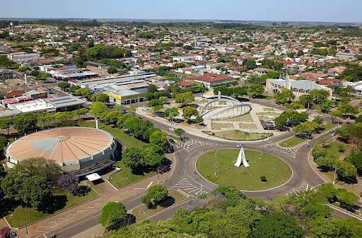 Prefeito torna vacina&ccedil;&atilde;o obrigat&oacute;ria e avisa: &quot;quem n&atilde;o quiser, fique em casa&quot;