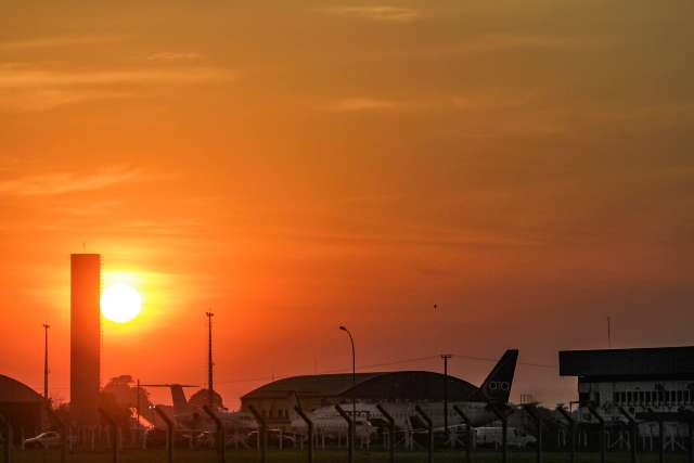 Apesar de 39ºC hoje, frente fria pode atingir MS no sábado