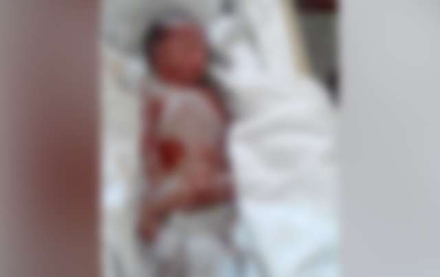 &ldquo;Mataram meu filho na barriga&rdquo;, diz pai ao encontrar ferimento no corpo de beb&ecirc;