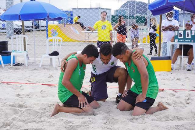 Times de MS s&atilde;o campe&otilde;es no v&ocirc;lei de praia e basquete dos Jogos Escolares