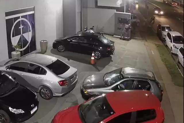 Morre assaltante que tentou roubar arma de policial na Av. Guaicurus