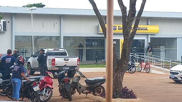 Alarme dispara por acidente e avisa pol&iacute;cia sobre assalto que n&atilde;o aconteceu