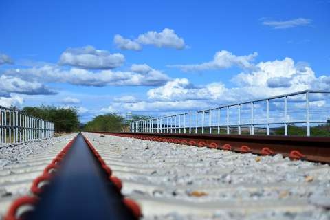 Com investimento de R$ 890 milhões, Eldorado propõe nova ferrovia em MS