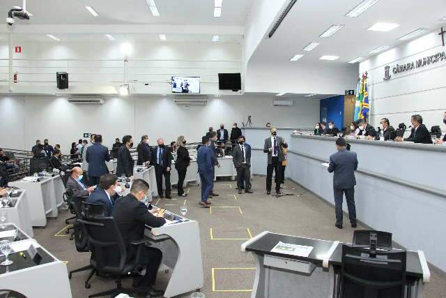 Vereadores aprovam mudan&ccedil;as em zonas de interesse social e mais 10 projetos