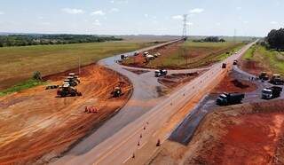 Empresas pedem reajuste extra para repor infla&ccedil;&atilde;o e continuar obras p&uacute;blicas