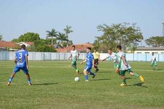 Equipe do Aquidaunense em jogo válido pelo campeonato estadual sub-20 (Foto: Divulgação)