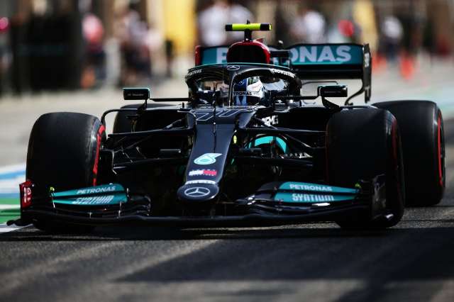 Bottas vence corrida r&aacute;pida e larga na frente no Grande Pr&ecirc;mio de S&atilde;o Paulo