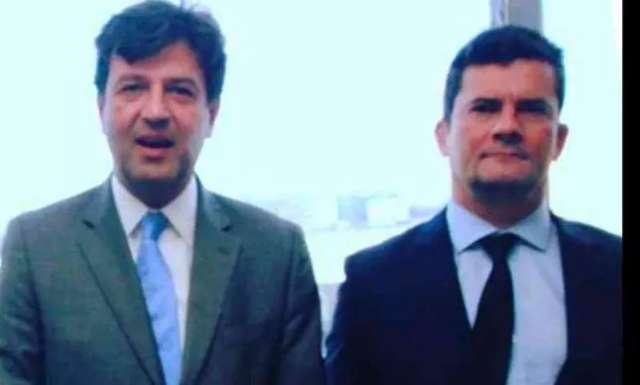 Mandetta articula para ser vice de Moro, revela revista 