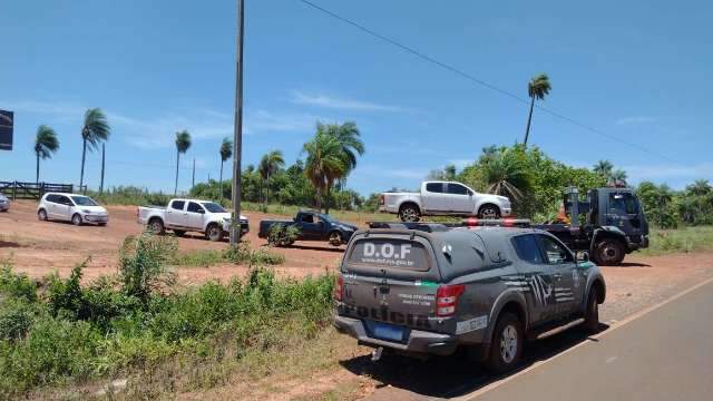 De &quot;comboio&quot;, 5 s&atilde;o presos com 3 toneladas de maconha ap&oacute;s tentativa de fuga
