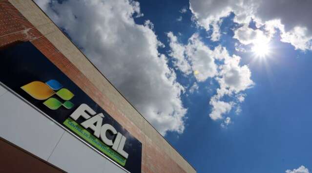Defensoria abre posto de atendimento em unidade da Rede F&aacute;cil na Capital