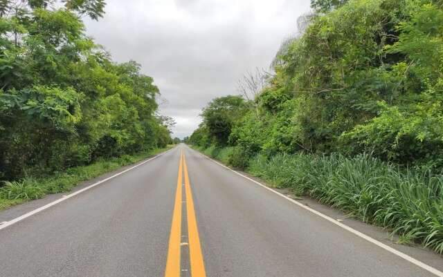 Minist&eacute;rio publica licita&ccedil;&atilde;o de restaura&ccedil;&atilde;o da BR-267