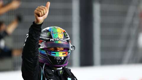 Lewis Hamilton conquista Grande Prêmio do Catar