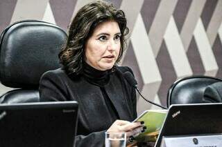 Simone Tebet durante sessão da CCJ (Comissão de Constituição e Justiça), no Senado. (Foto: Agência Senado)