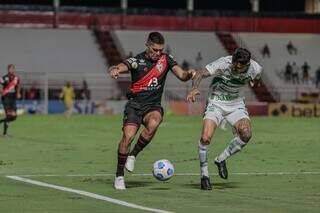 Atl&eacute;tico-GO sai na frente, mas cede empate de 1 a 1 para o Juventude