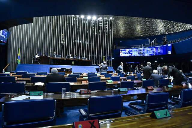 Senado aprova recria&ccedil;&atilde;o do Minist&eacute;rio do Trabalho