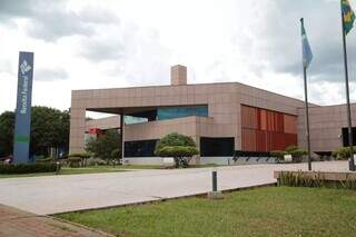 Sede da Receita Federal em Mato Grosso do Sul, no Parque dos Poderes. (Foto: Marcos Maluf/Arquivo)