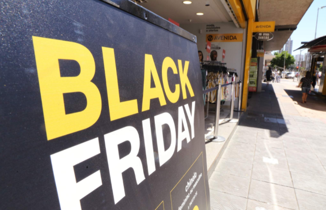 Com a Black Friday chegando, saiba como fazer den&uacute;ncias e reclama&ccedil;&otilde;es