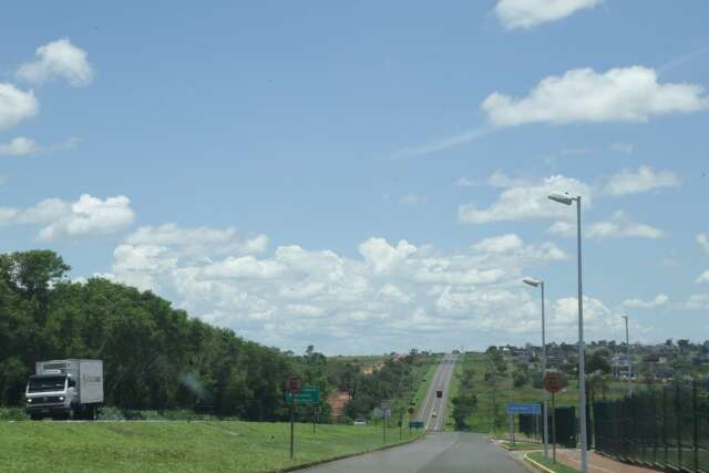 Meteorologia emite novos alertas para tempestade em Mato Grosso do Sul