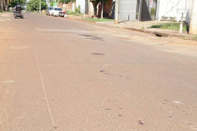 &quot;Tentei fazer massagem card&iacute;aca&quot;, diz irm&atilde; de homem assassinado com 10 facadas 
