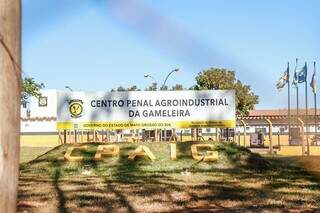 Caso aconteceu no Centro Penal Agroindustrial da Gameleira. (Foto: Henrique Kawaminami)