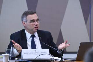 Mendonça deve assumir a cadeira de Marco Aurélio Mello, aposentado em julho. (Foto: Edilson Rodrigues/Agência Senado)