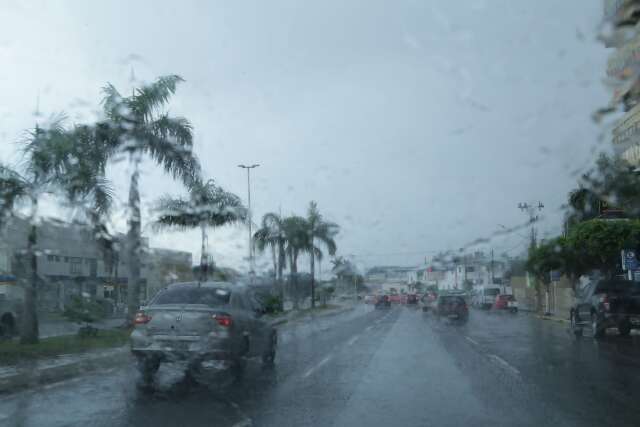 Novembro registrou 68% de chuva acima do esperado em Campo Grande 