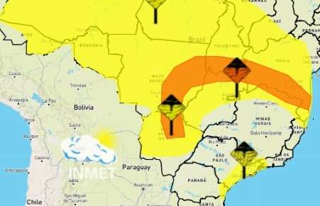 Instituto emite dois novos alertas de temporal com ventos de at&eacute; 100 km/h