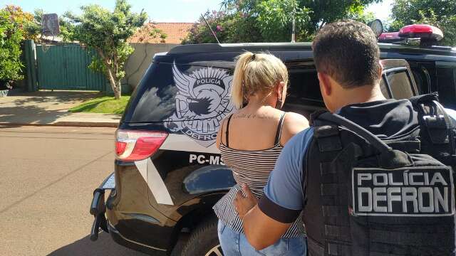 Casal transforma lojinha em entreposto e vai preso com 50 quilos de coca&iacute;na