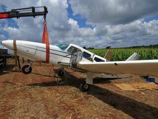 Investigação começou a partir de avião encontrado em município do RS, escondido em plantação. (Foto: Divulgação/PF RS)