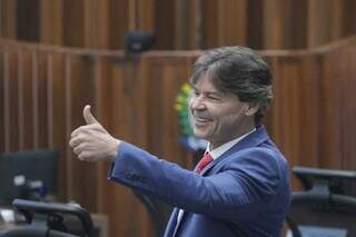 Paulo Duarte foi empossado deputado estadual nesta sexta-feira. (Foto: Marcos Maluf)