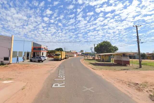 Homem &eacute; socorrido &agrave; beira da morte ap&oacute;s briga
