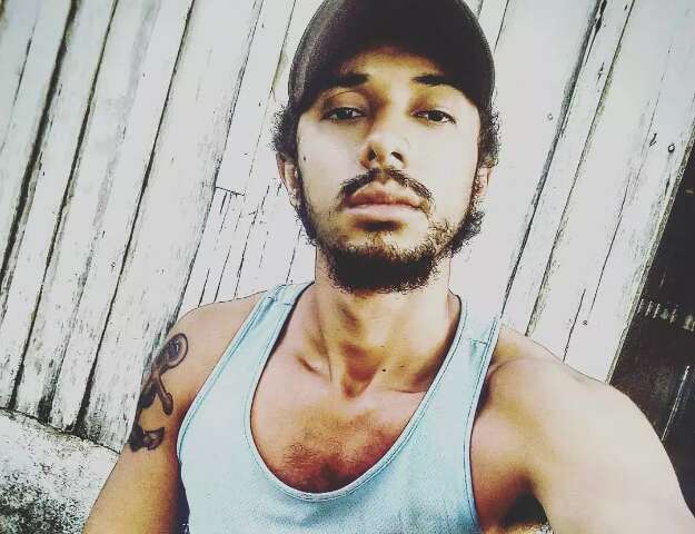 Preso, motociclista que atropelou e matou jovem j&aacute; respondia por dirigir b&ecirc;bado